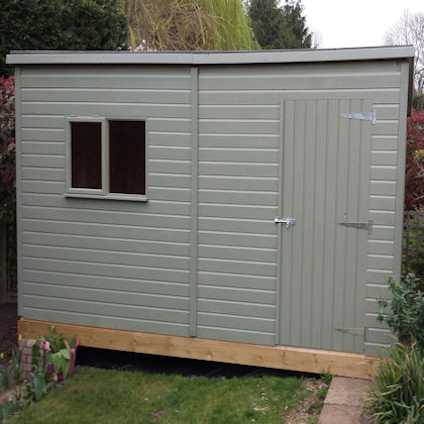 classic cube shed with rubber roof