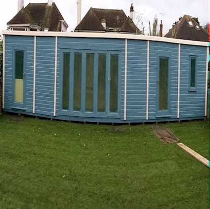 bespoke garden office / party shed